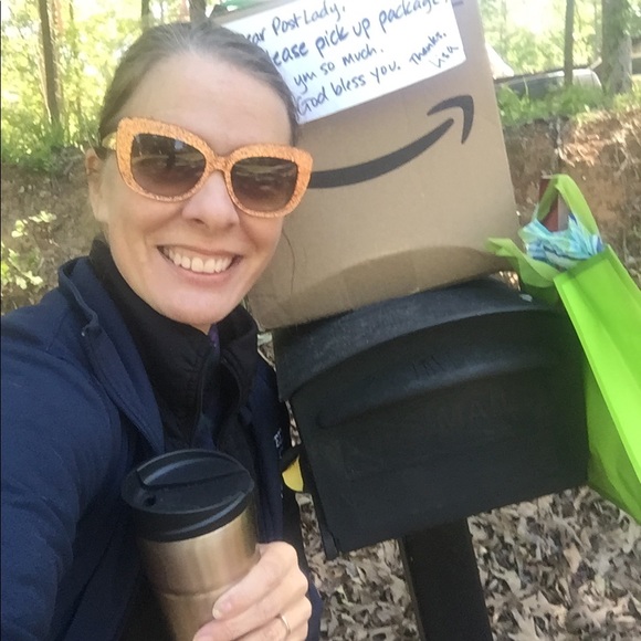 Meet your Posher, Lisa - Picture 5 of 10